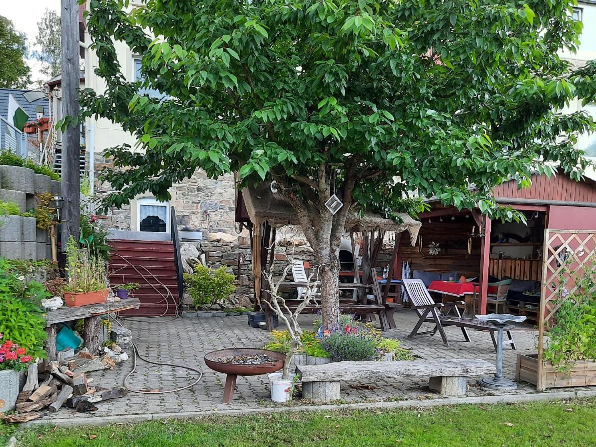Ferienwohnung Erz-Hostel 테르말바드비센바드 외부 사진